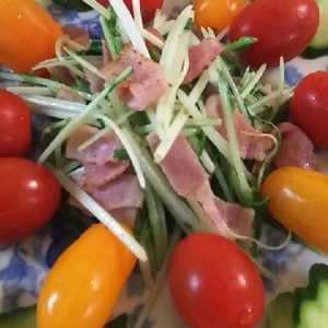 簡単おかず♪水菜とベーコンのソテー